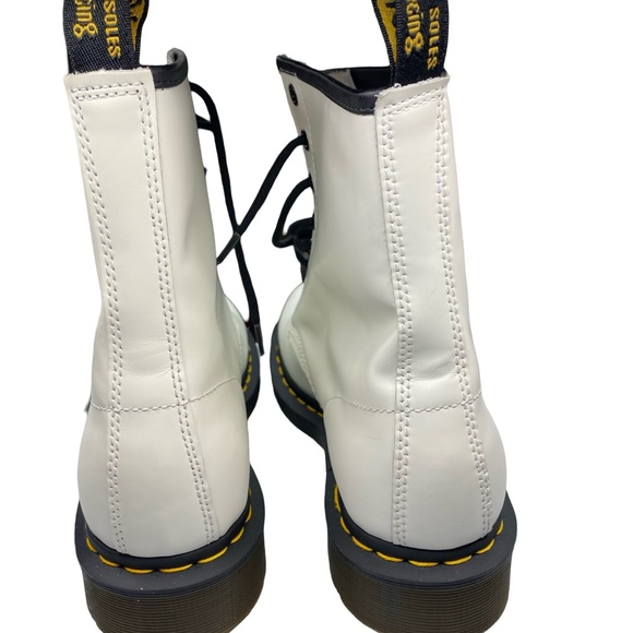 Dr Martens 1460 women’s smooth leather lace up white boots woman’s size 8 - Picture 11 of 13
